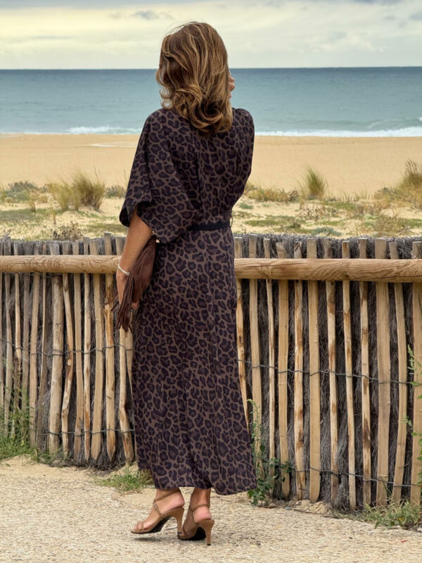 ROMANE ROBE